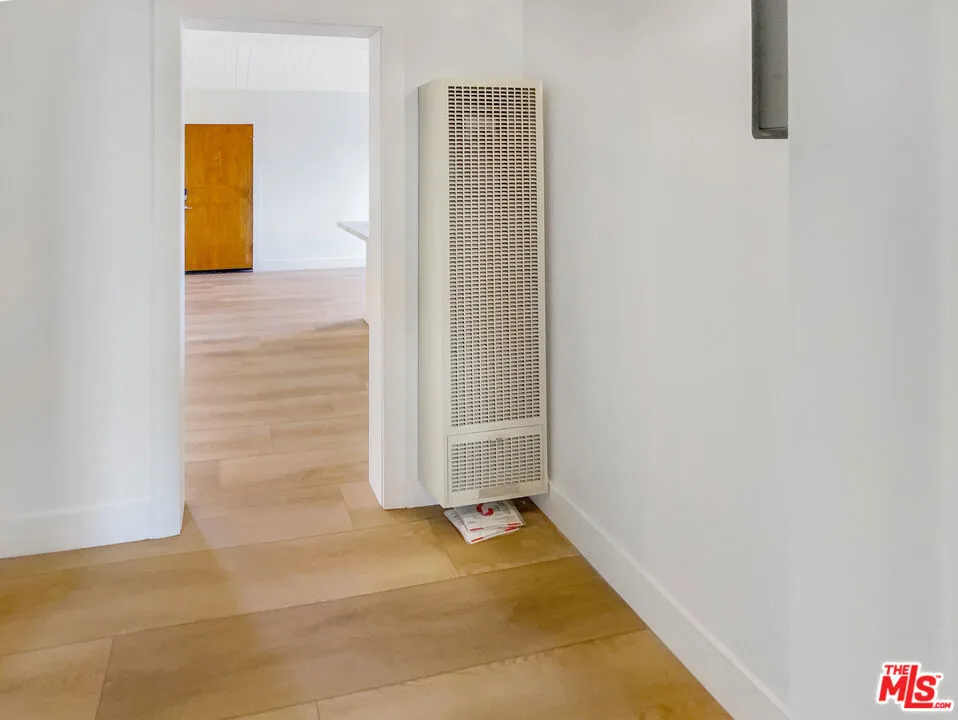 2909 10th Street 4, Santa Monica, California 90405 home-pic-15